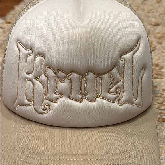 Cream and Tan Trucker Hat - Picture 2 of 6